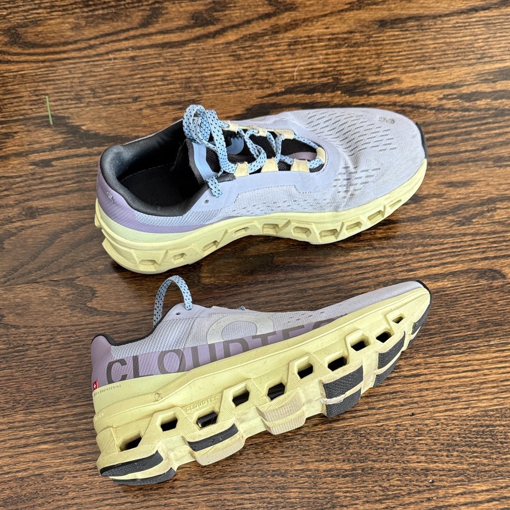 Cloudflow Running Shoes in Purple and Cream size 7.5 women’s